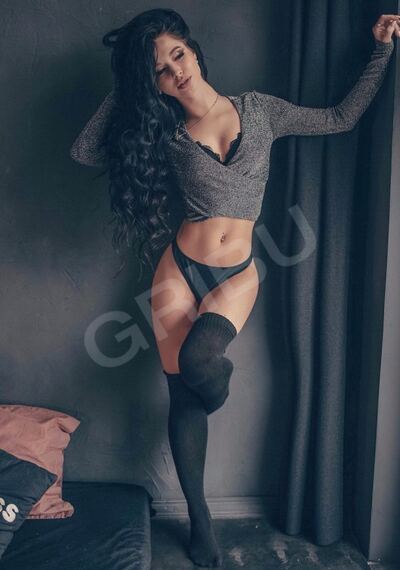 Горячая кisa в самом центре 🔥 шикарная фигура все натуральное💋 знаю много о любви и удовольствии 🌸 Приходи и я открою тебе мир удовольствия 🍑