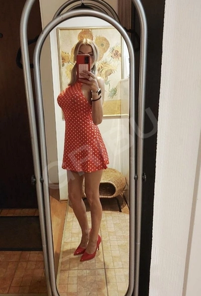 Милая сладкая😘 🍭стройная блондинка♥️ очень общительная, улыбчивая заводная 🤩 обожаю получать и давать удовольствие 😉 пиши в любое время на WhatsApp мой милый))💋
