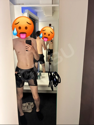 I offer romantic hours for women. Outcall boyfriend experience :)
for info, whatsapp: +90 543 129 64 29