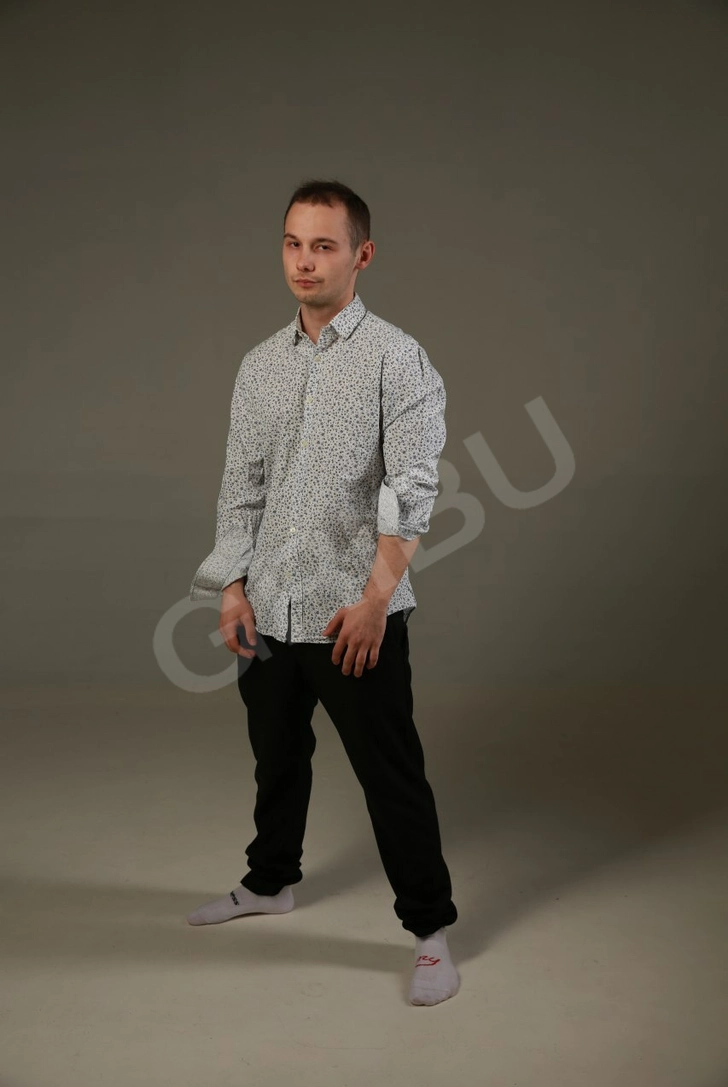 Advertisement (8383584) - Maksimus 6