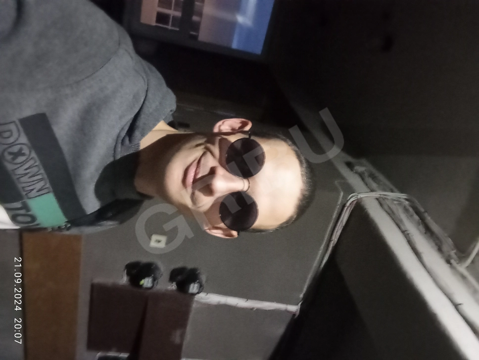 Advertisement (8107692) - Vlad3333 1