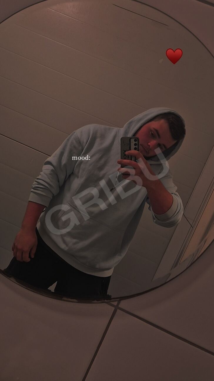 Advertisement (8824021) - godKrisiic 1