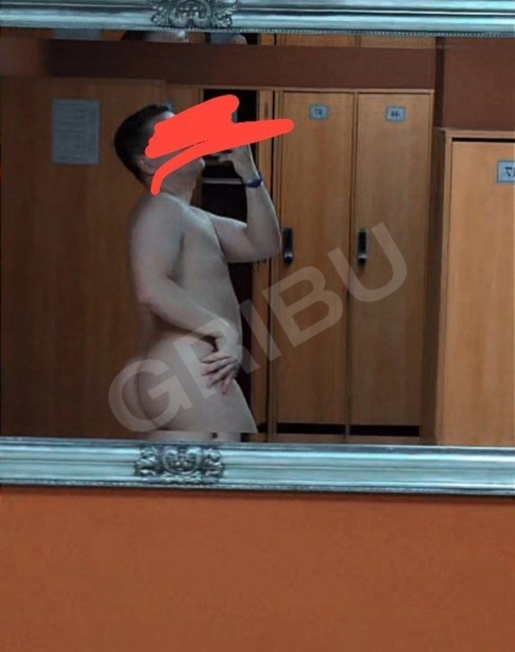Advertisement (8783563) - toyforboys69 4