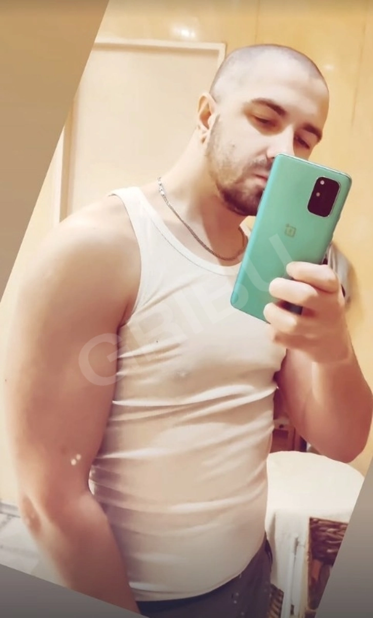 Advertisement (8419921) - davidfucking95 1