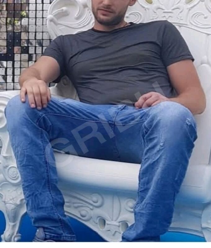 Mareks37086004693