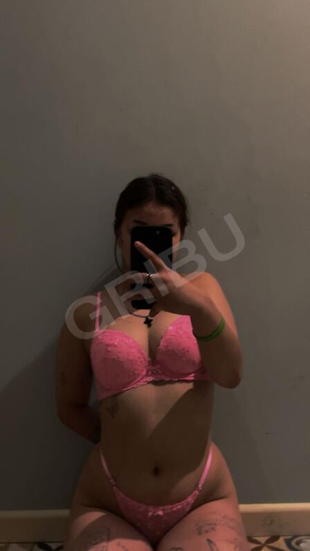 Livamazinaa6057331