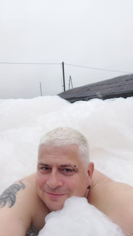 zevs12215972683