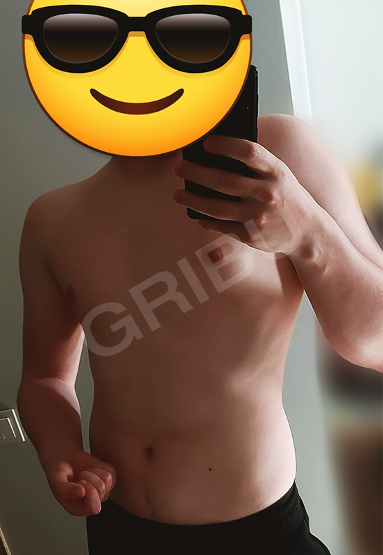 niklavs215983732
