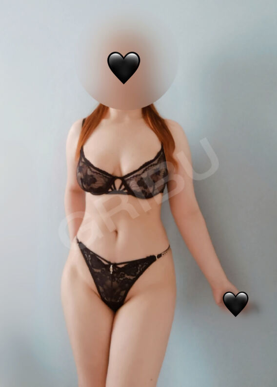 Katykaty696242387