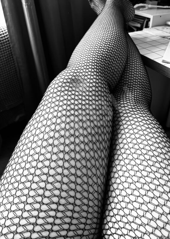 FlirtMeHard5995926