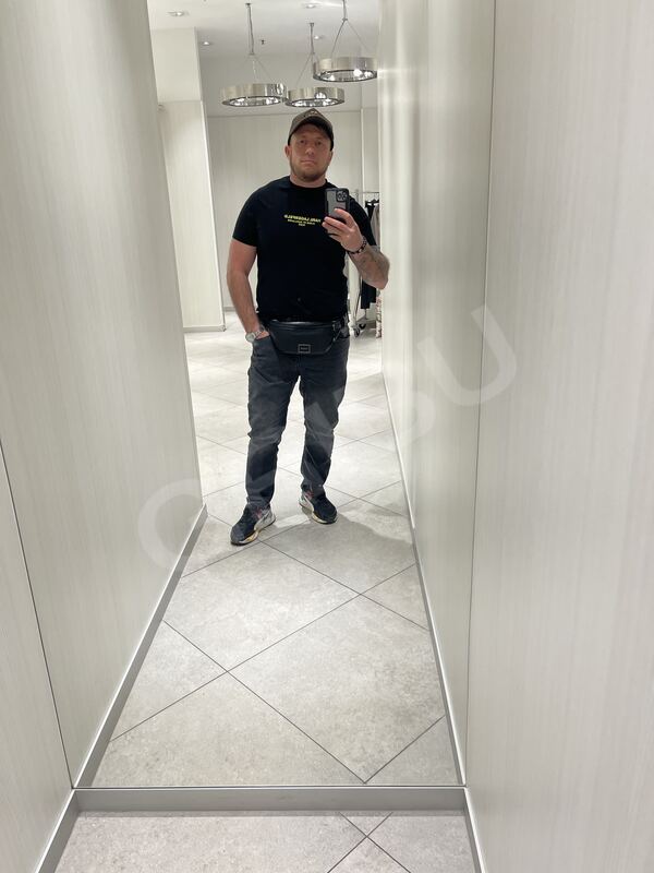 Zakis15988628