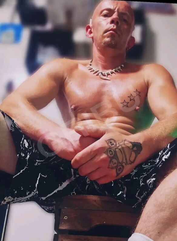 tikai205983838