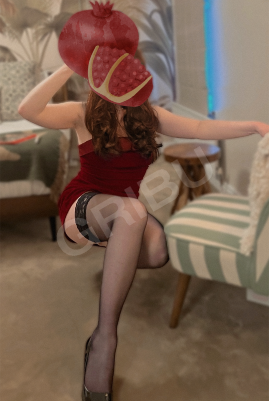 Katykaty696042383