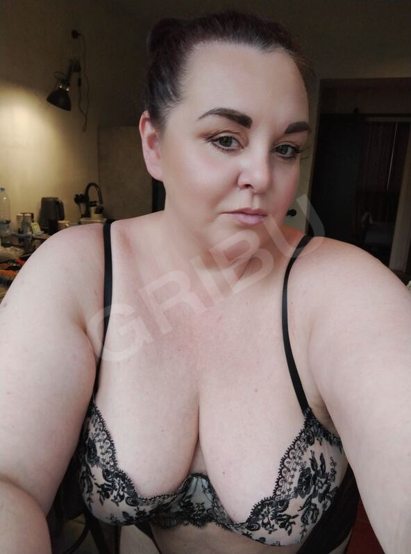 HELGA6228690
