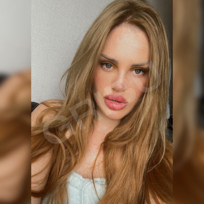 AngelaSwetCat4422210