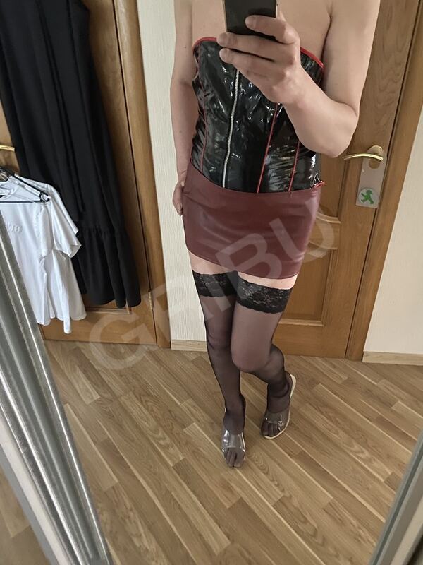JuliaDiamond6011391