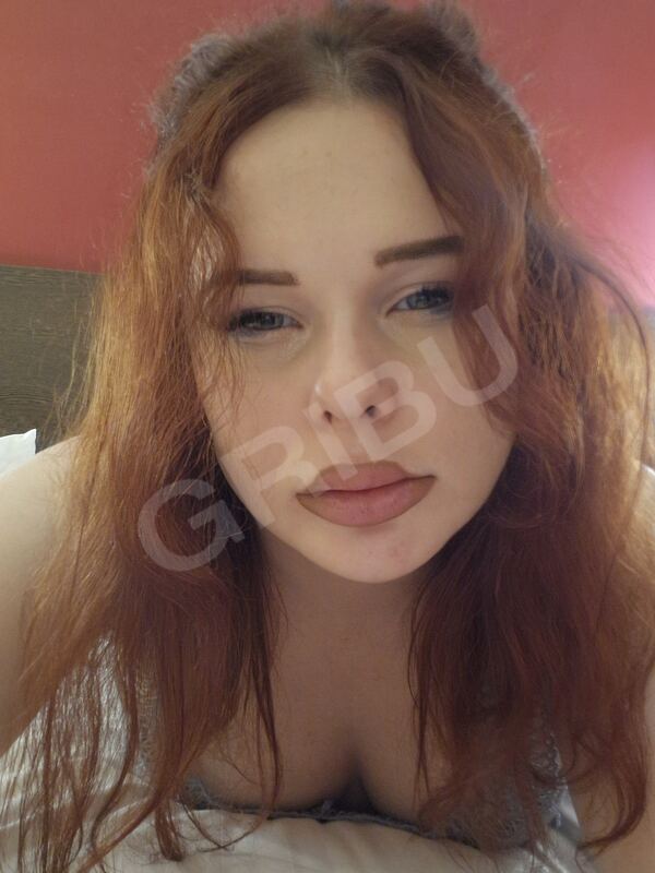 Anna2226018312