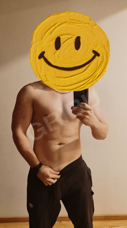 23cm3283480