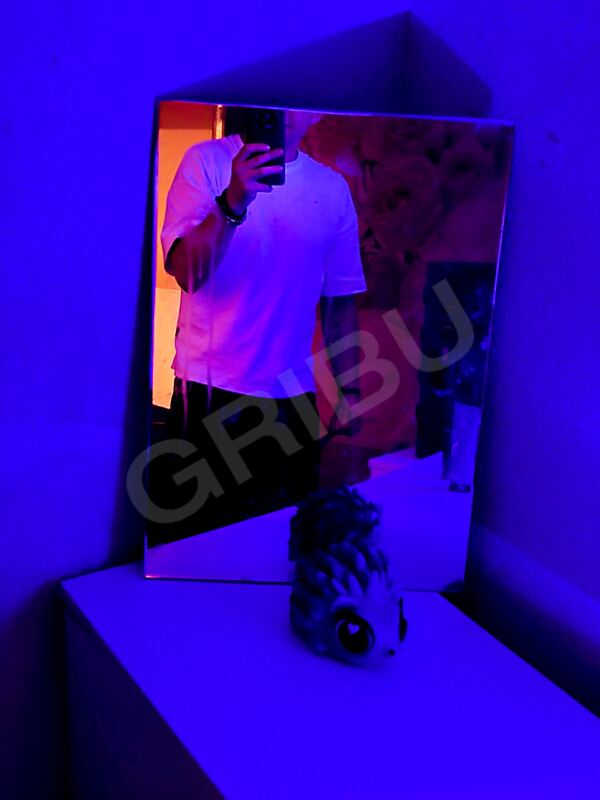 Tom1996053117