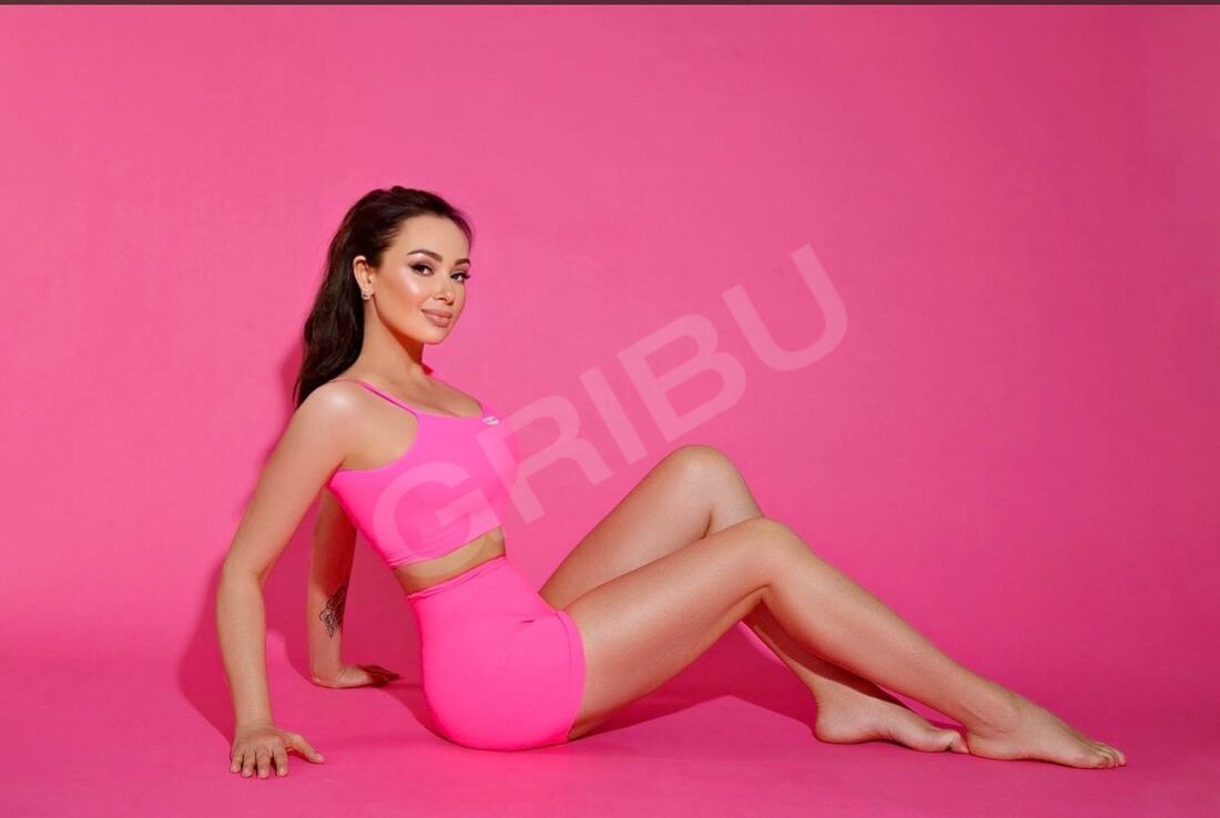 DariaHot6146892