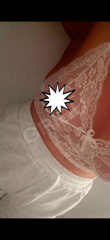 Couple2696028207