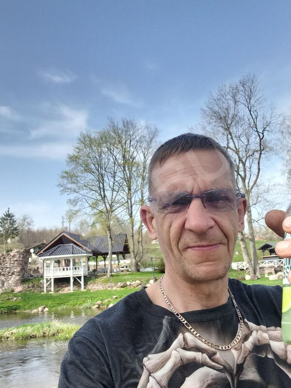 gunik1236106475