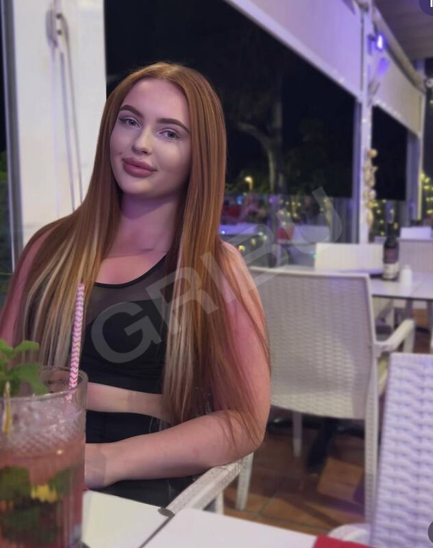 Sara15999583