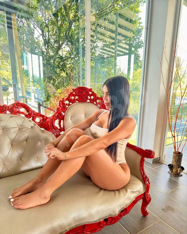 Andie256023252