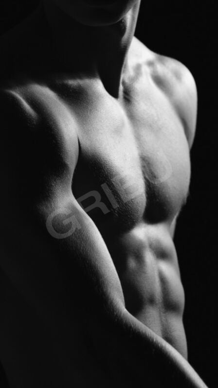 Macho776052304