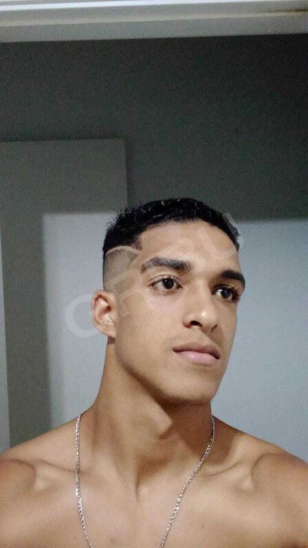 Arthur9996230438