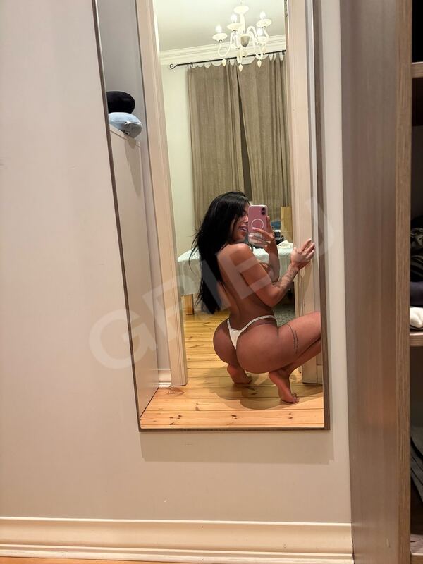 LuxuryElitee6147582