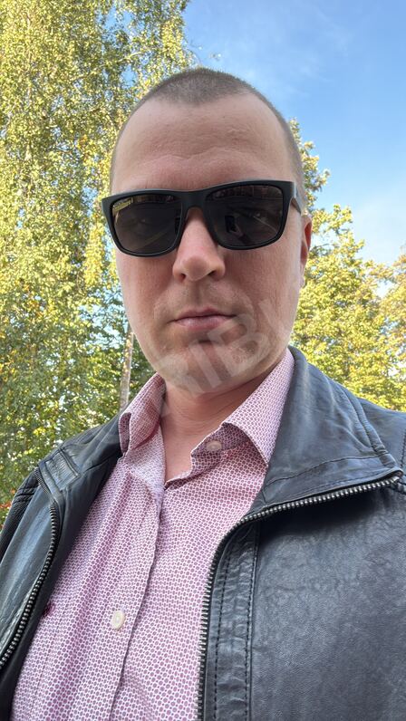 wayfarer116270292