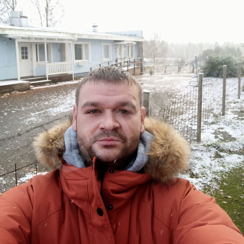 RomkaXXL6002577