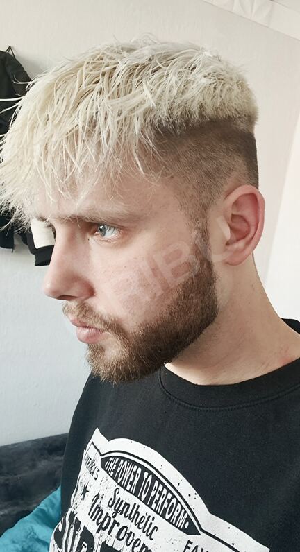 Blondais19955969656