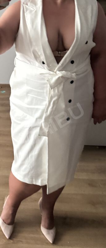 BodyPositivee6051839