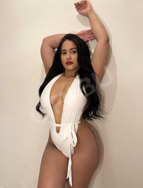 LuxuryElitee6258884