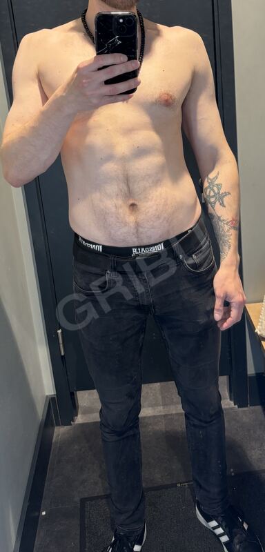 ArthurLynx6262091