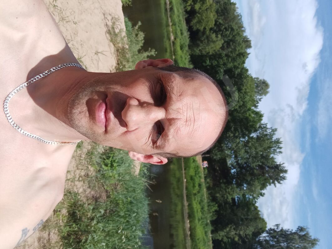 jhony8884186207