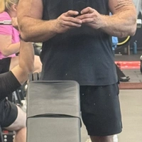 UM40