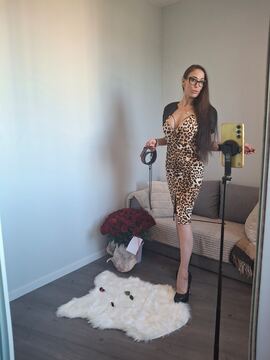 MISTRESS JULIA