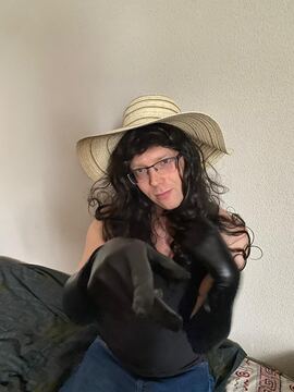 Miss Rain Rose