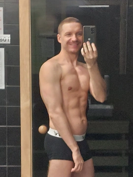 Meklēju mīļāko