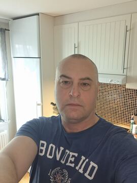 Björn