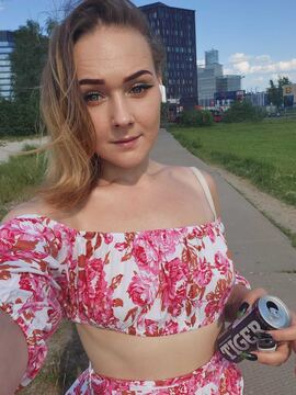 LovelyLiana