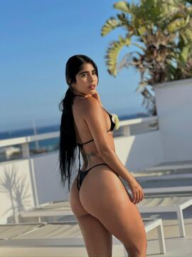 Nina25